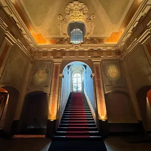 ***** Hotel Palazzo Durazzo Italia