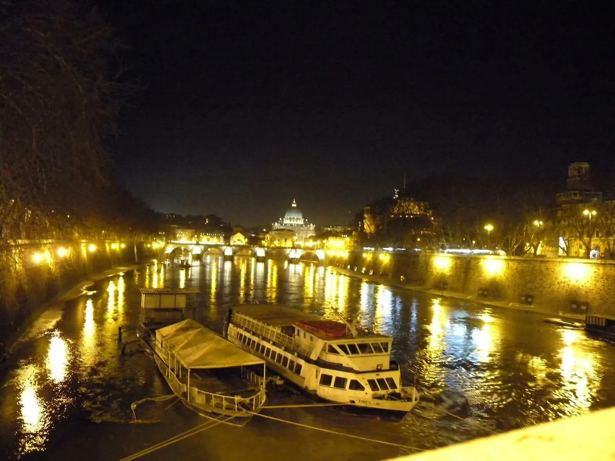Boezio43B&B Rome Italy